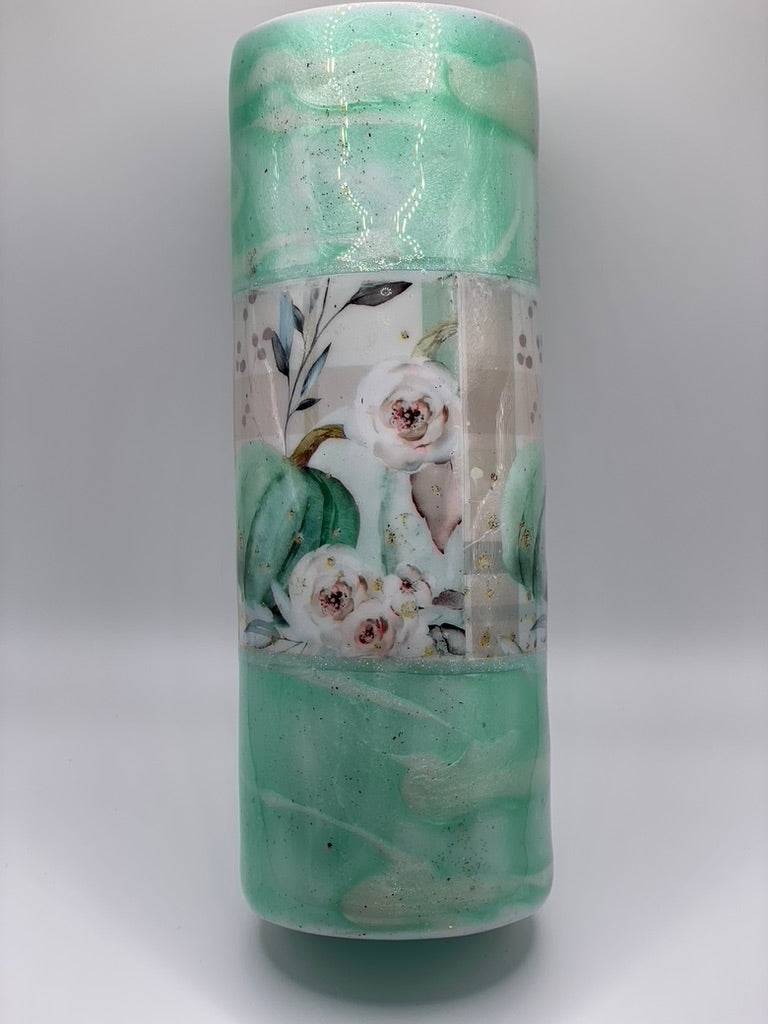 20 Ounce Tri split wiht pumpkin and floral vinyl design