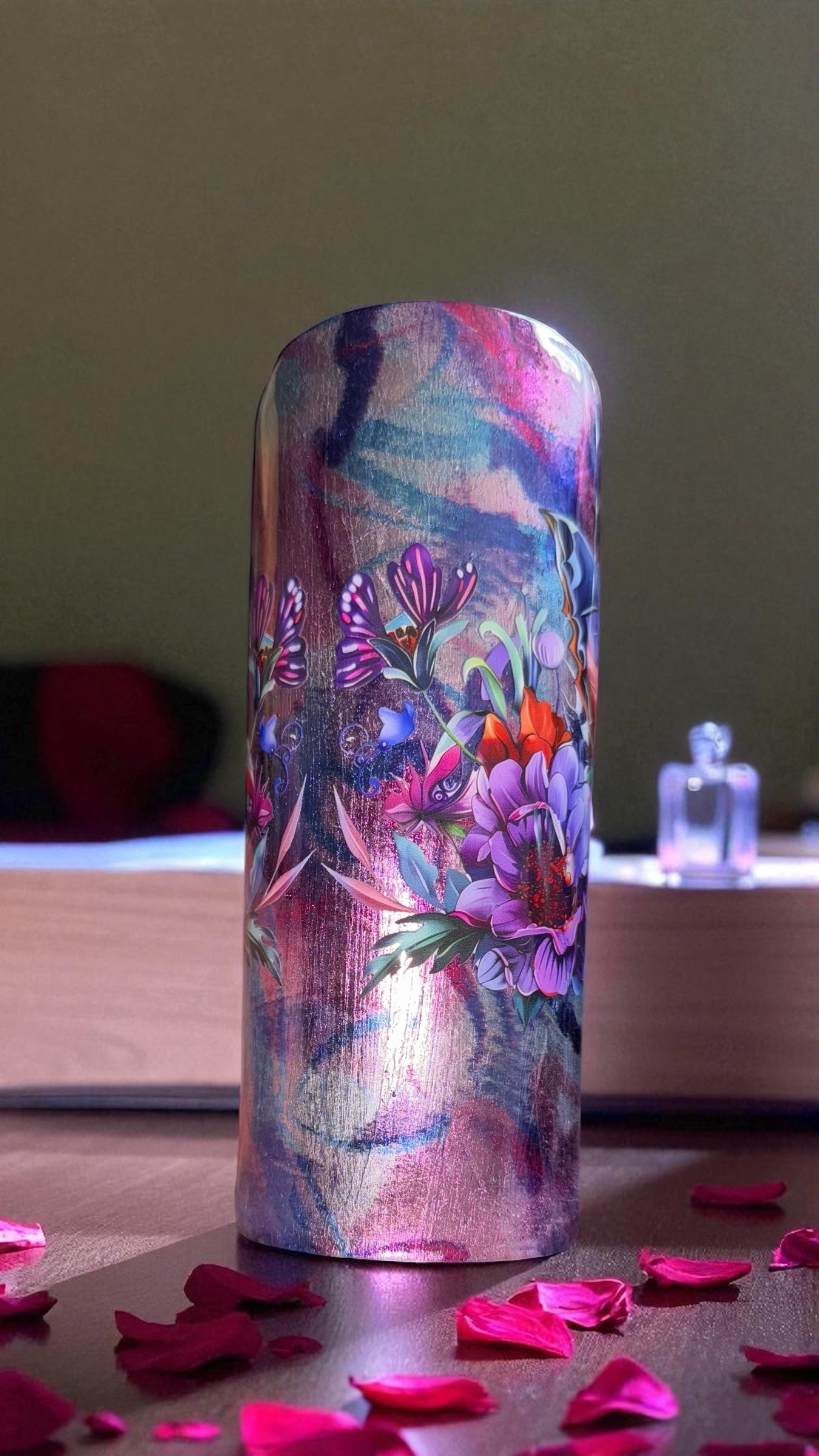 20 Ounce Butterfly on Colorful Foil Background