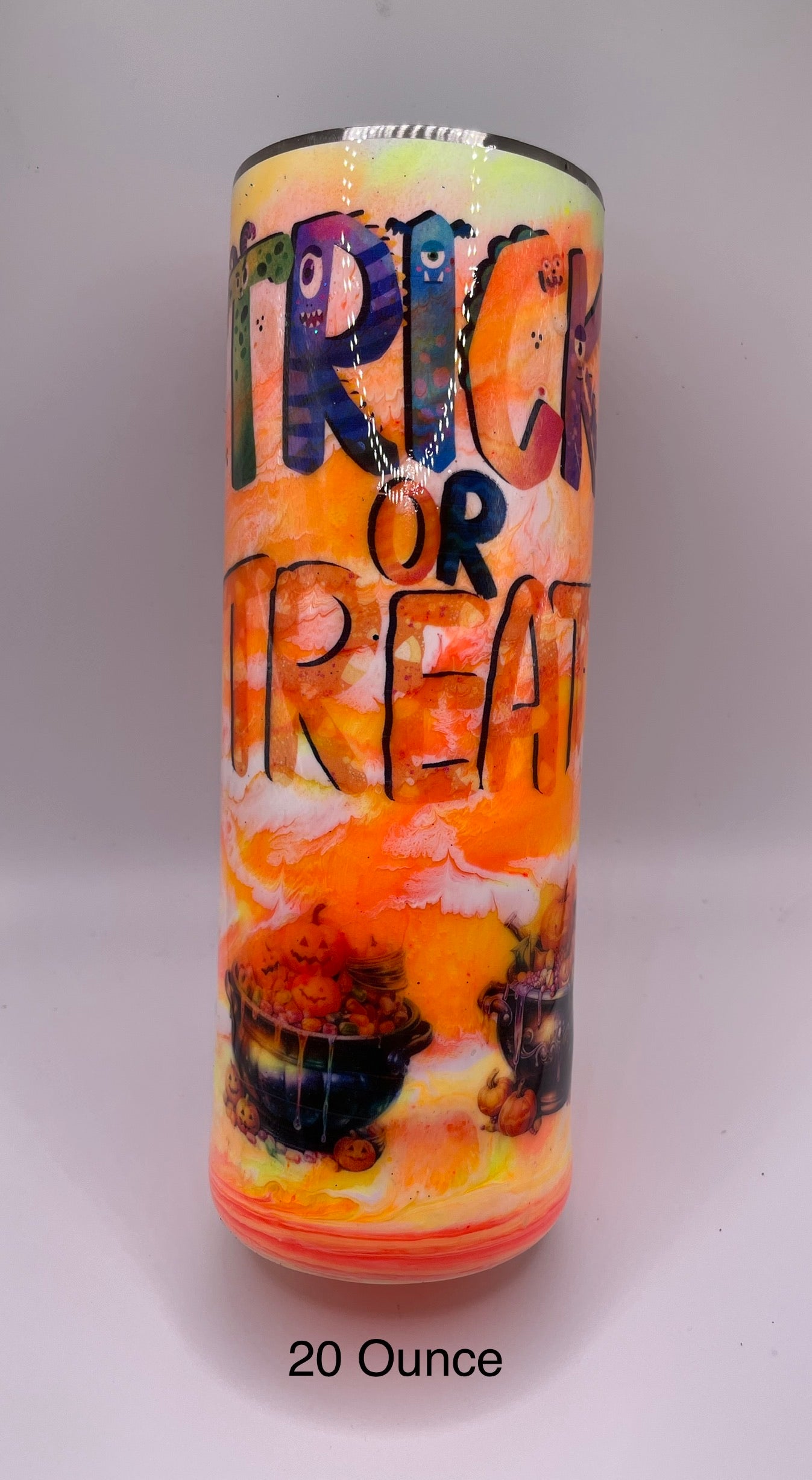 Halloween Candy Trick or Treat 20 Ounce