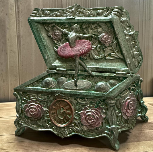 Music box ornament